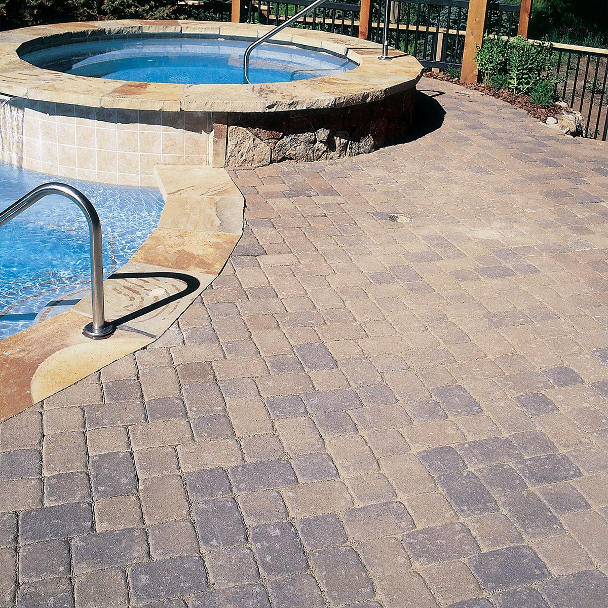 keystone-plaza-3pc-combo- keystone-plaza-3pc-combo-